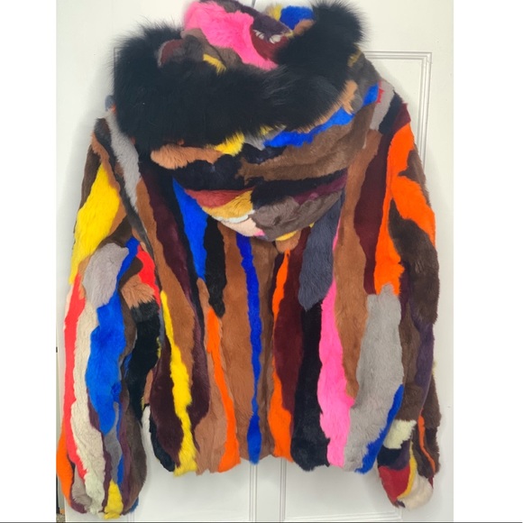 Winter Fur - Picture 2 of 2